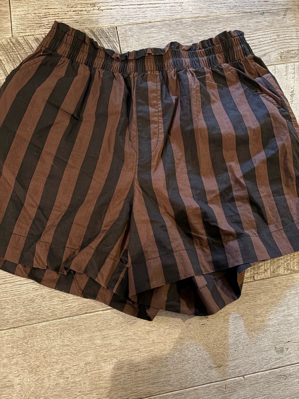 aerie Black & Brown Vertical Stripe Elastic Waist Shorts